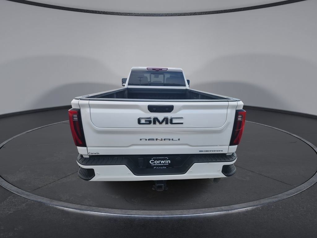 Used 2024 GMC Sierra 3500 Denali Ultimate AWD/4WD image 7