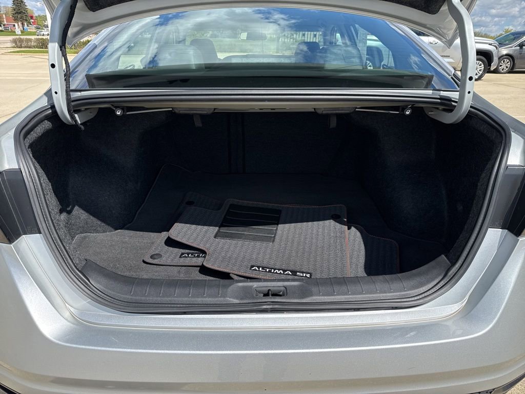 Used 2019 Nissan Altima 2.5 SR FWD image 19