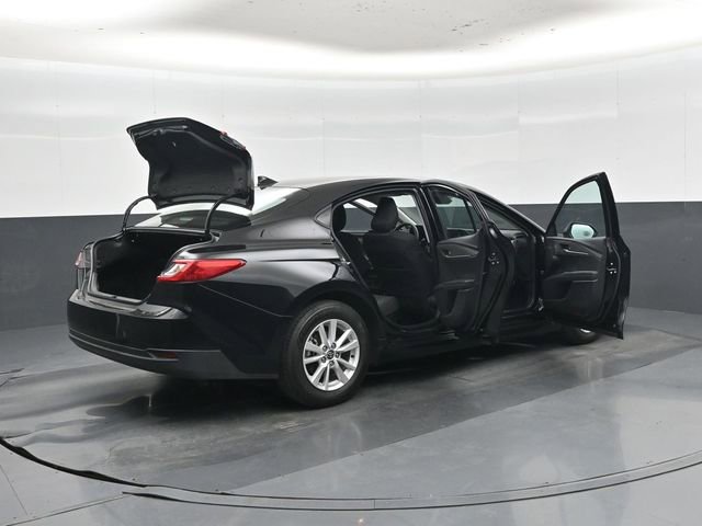 Used 2025 Toyota Camry LE FWD image 46