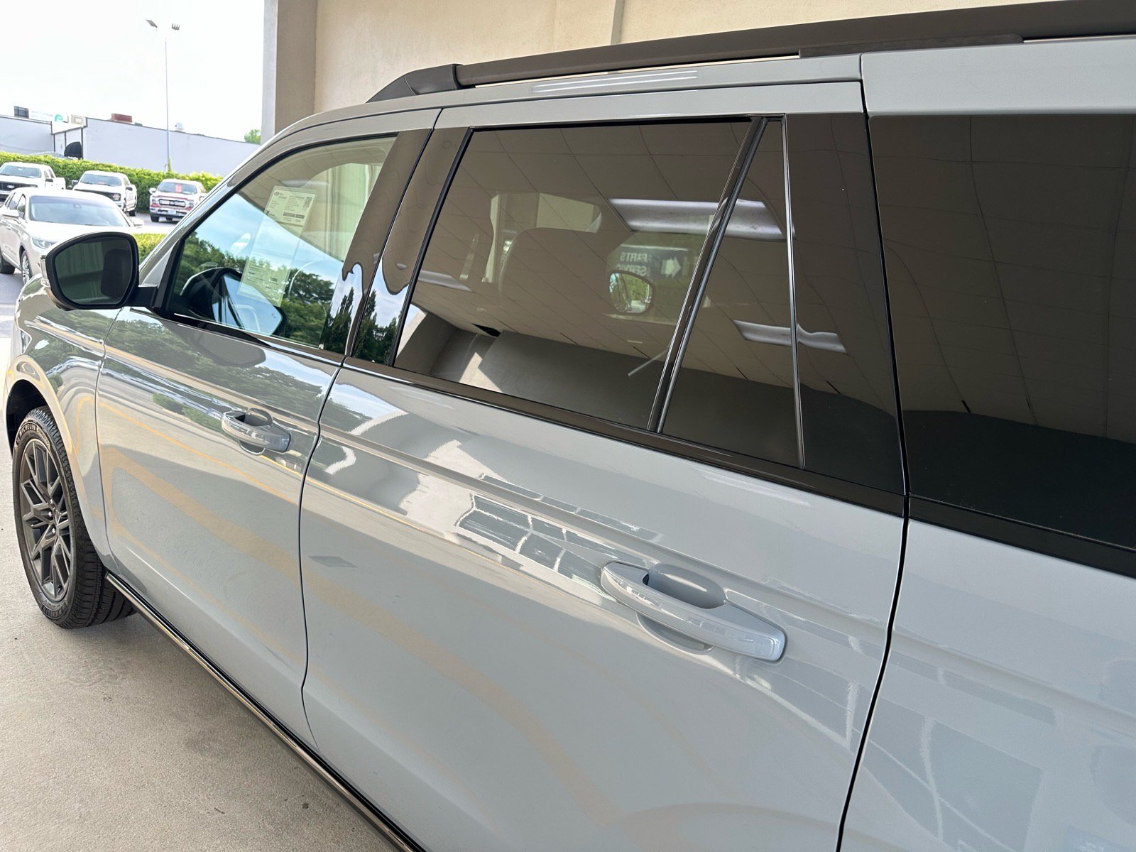 Certified 2025 Ford Expedition Platinum w/ Stealth Performance Package AWD/4WD image 13