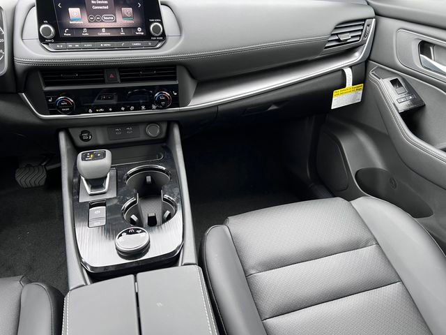 New 2026 Nissan Rogue SV AWD/4WD image 30