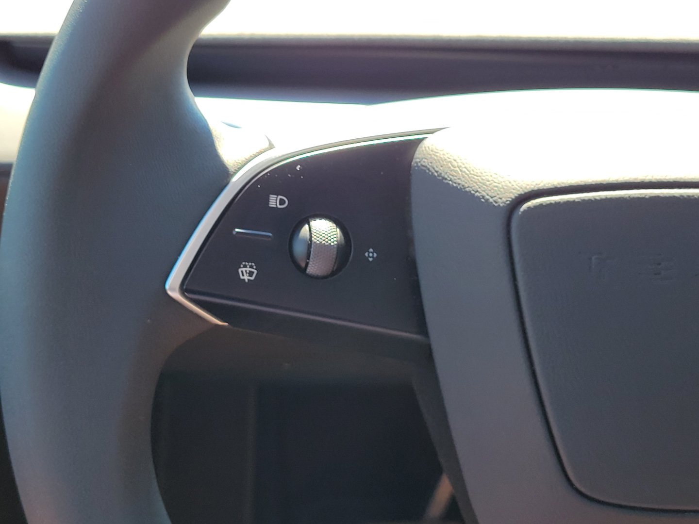 Used 2026 Tesla Model Y AWD image 22