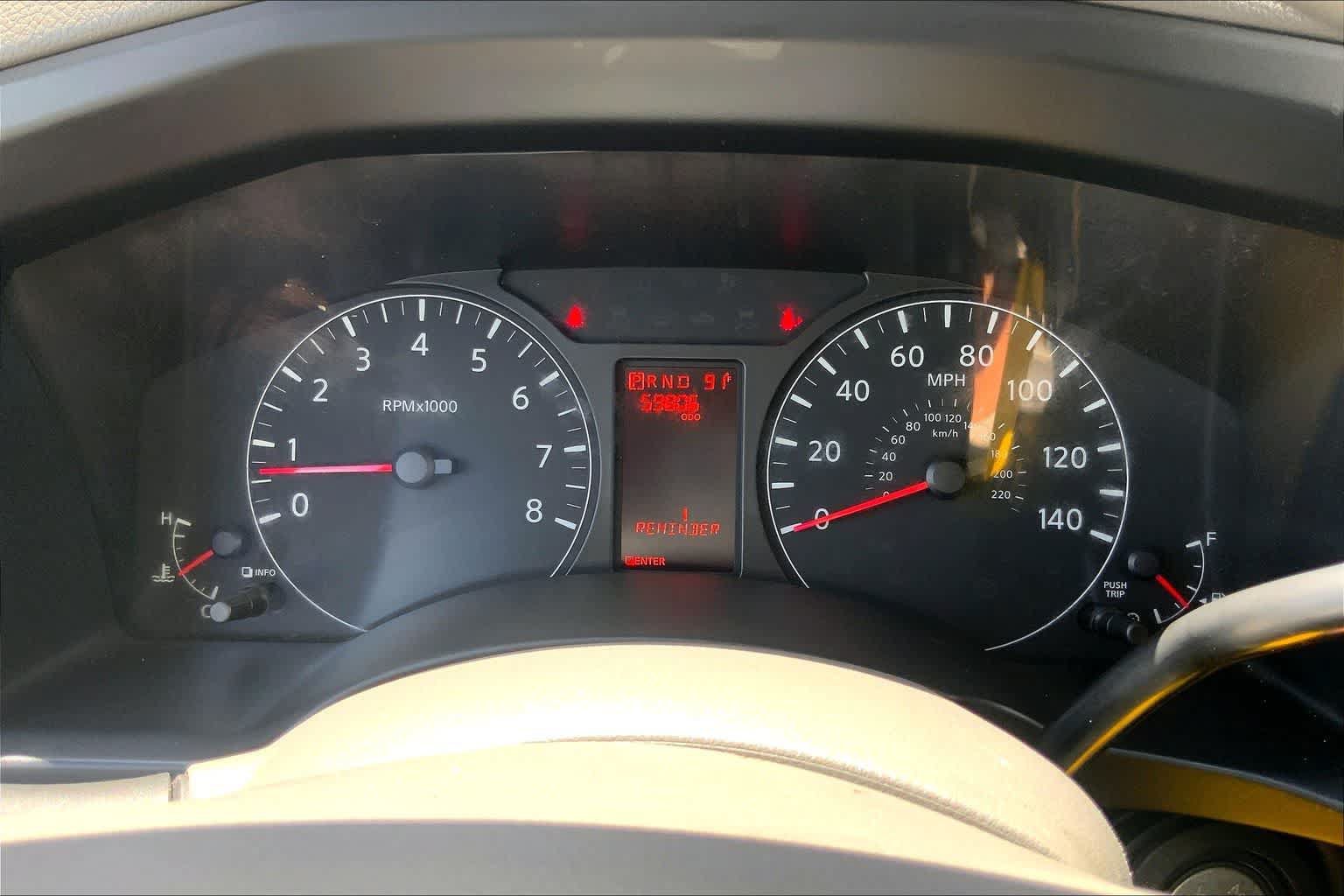 Used 2016 Nissan NV 3500 SV RWD image 17