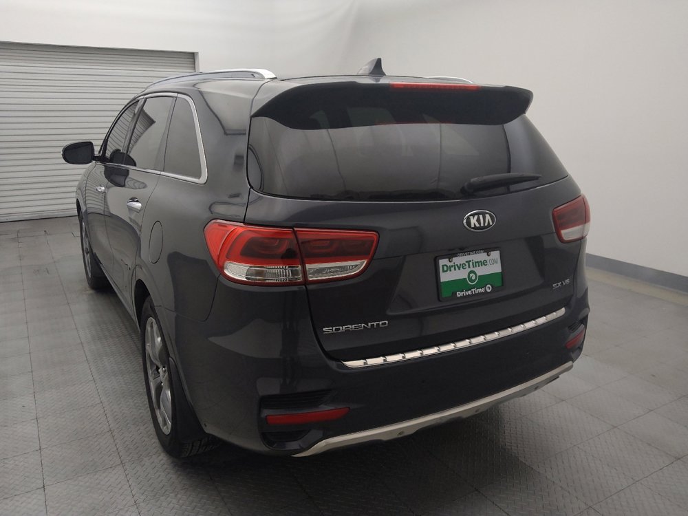 Used 2017 Kia Sorento SX image 6