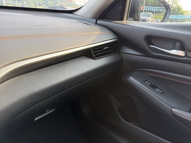 Used 2019 Nissan Altima 2.5 SR FWD image 25