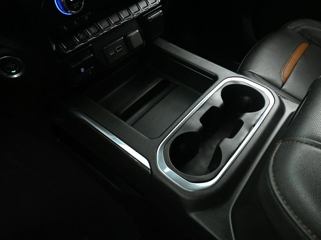 Used 2023 GMC Sierra 3500 AT4 image 34