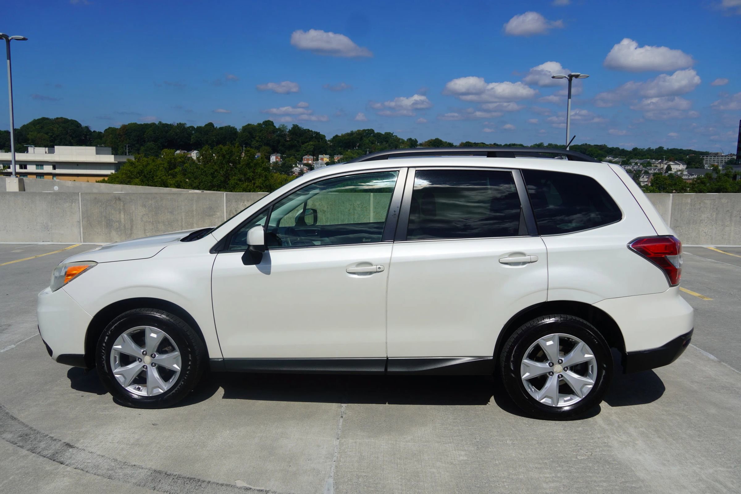 Used 2014 Subaru Forester 2.5i Premium w/ Popular Package #2 image 14