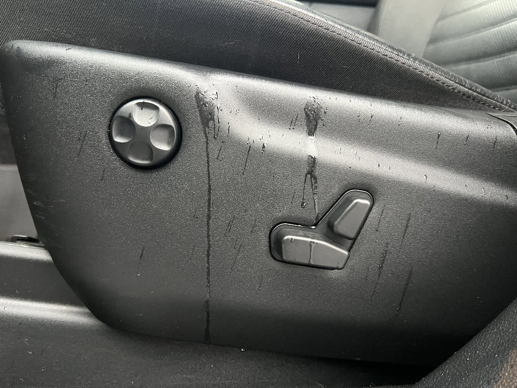 Used 2021 Jeep Grand Cherokee Limited X image 17