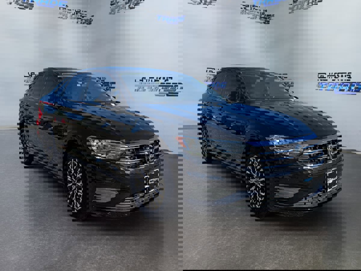 Used 2019 Volkswagen Jetta SE image 3