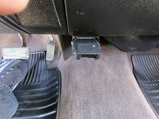 Used 2010 Chevrolet Silverado 1500 LT w/ Interior Plus Package image 26