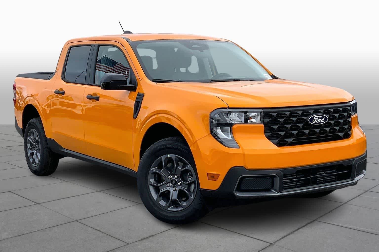 New 2026 Ford Maverick XLT w/ 4K Tow Package AWD/4WD image 2