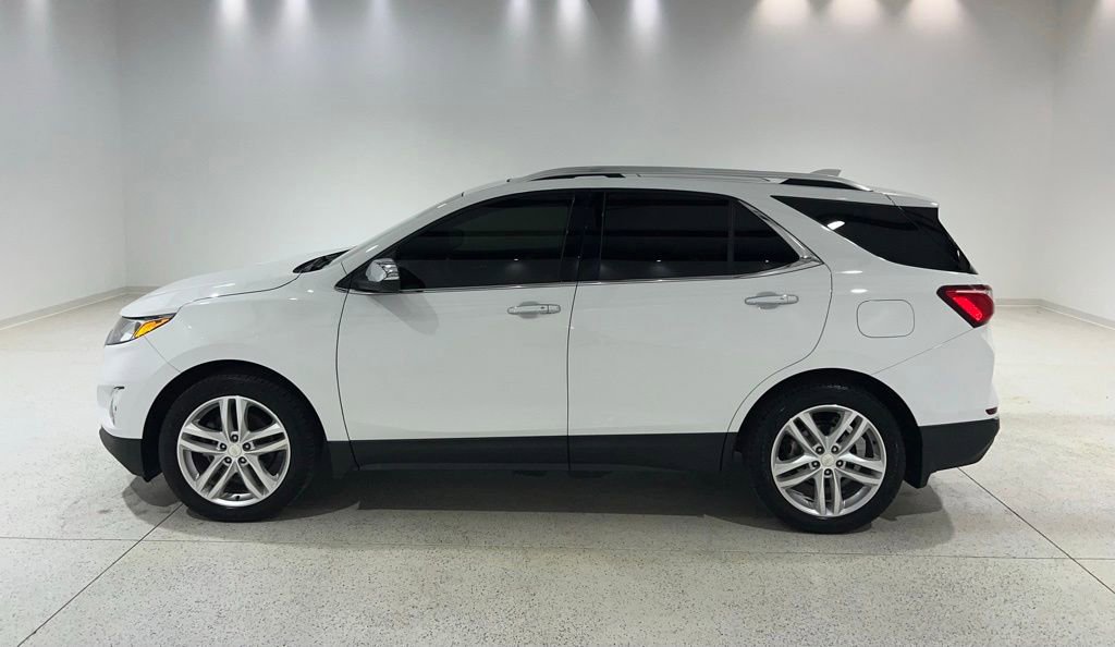 Used 2019 Chevrolet Equinox Premier FWD image 2