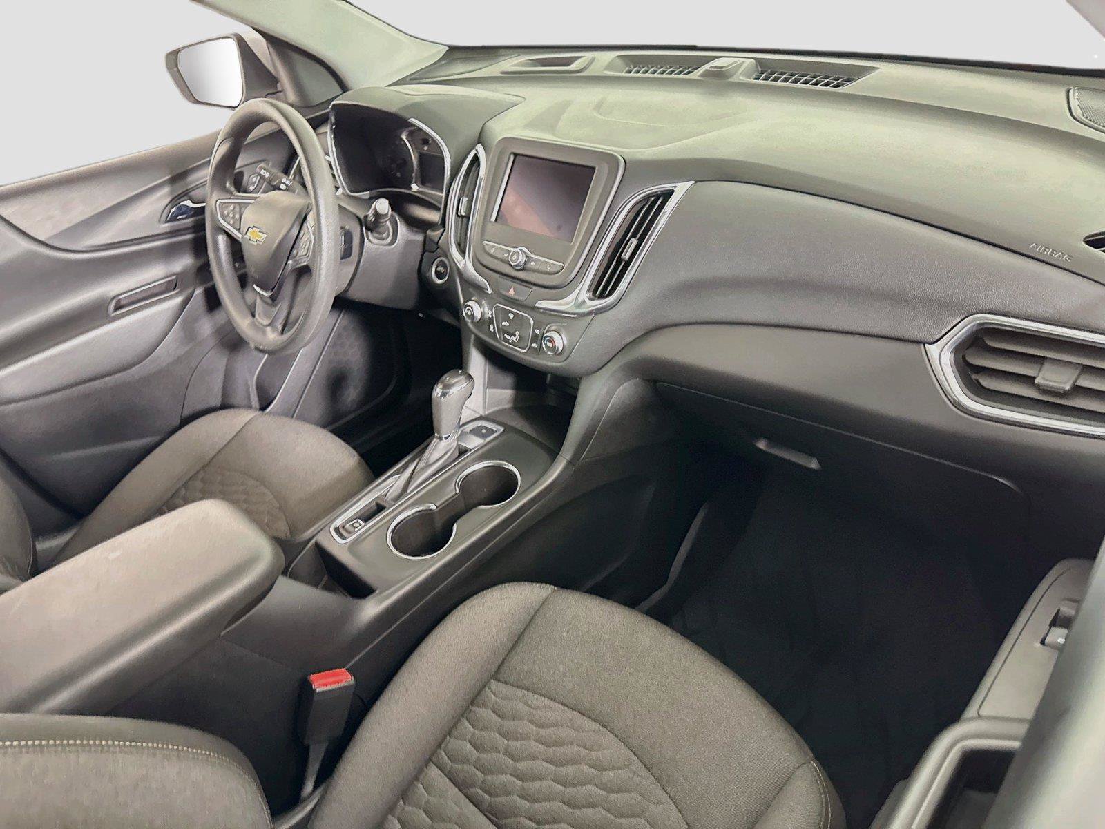 Used 2020 Chevrolet Equinox LT w/ LPO, Floor Liner Package AWD/4WD image 19