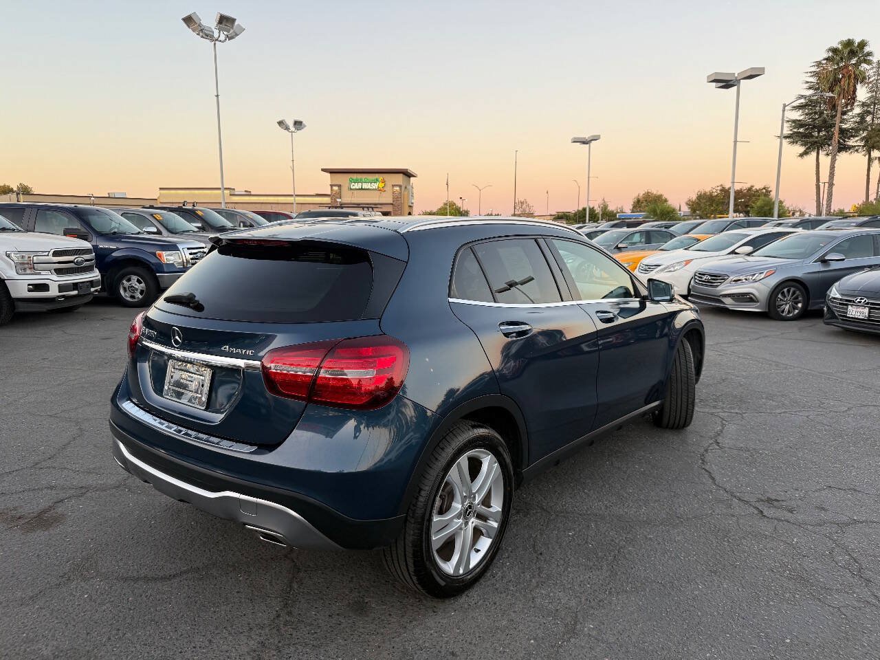 Used 2019 Mercedes-Benz GLA 250 4MATIC image 8