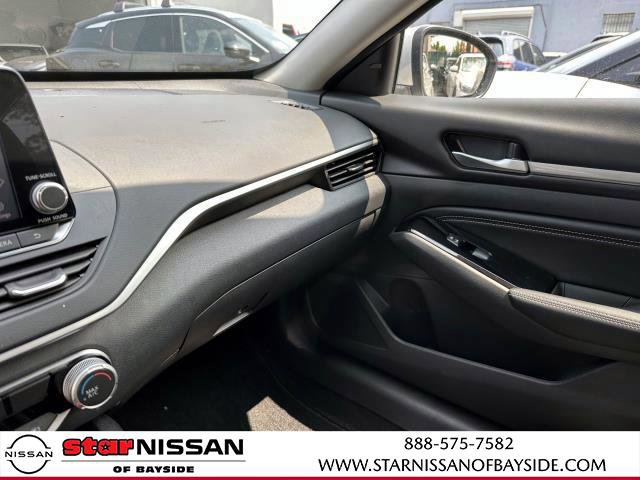 Certified 2021 Nissan Altima 2.5 SV FWD image 25