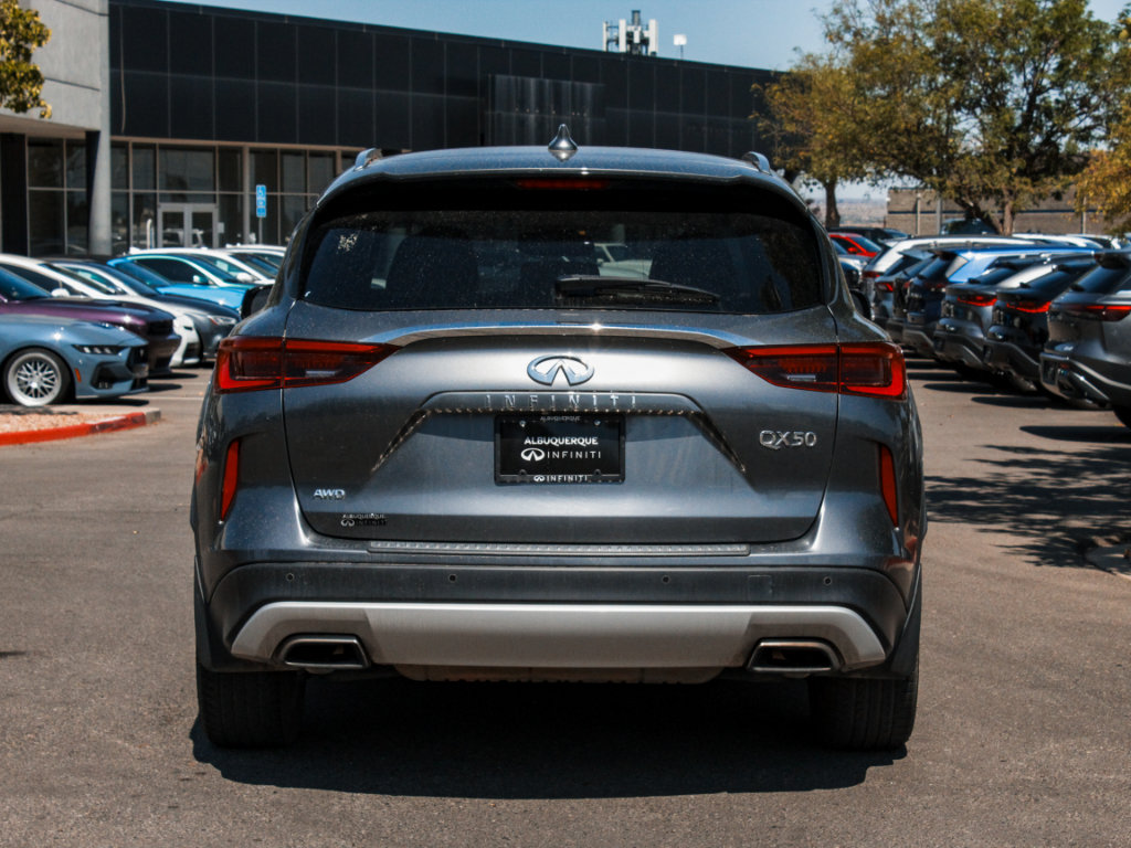 Used 2019 INFINITI QX50 Essential w/ Proactive Package AWD/4WD image 5