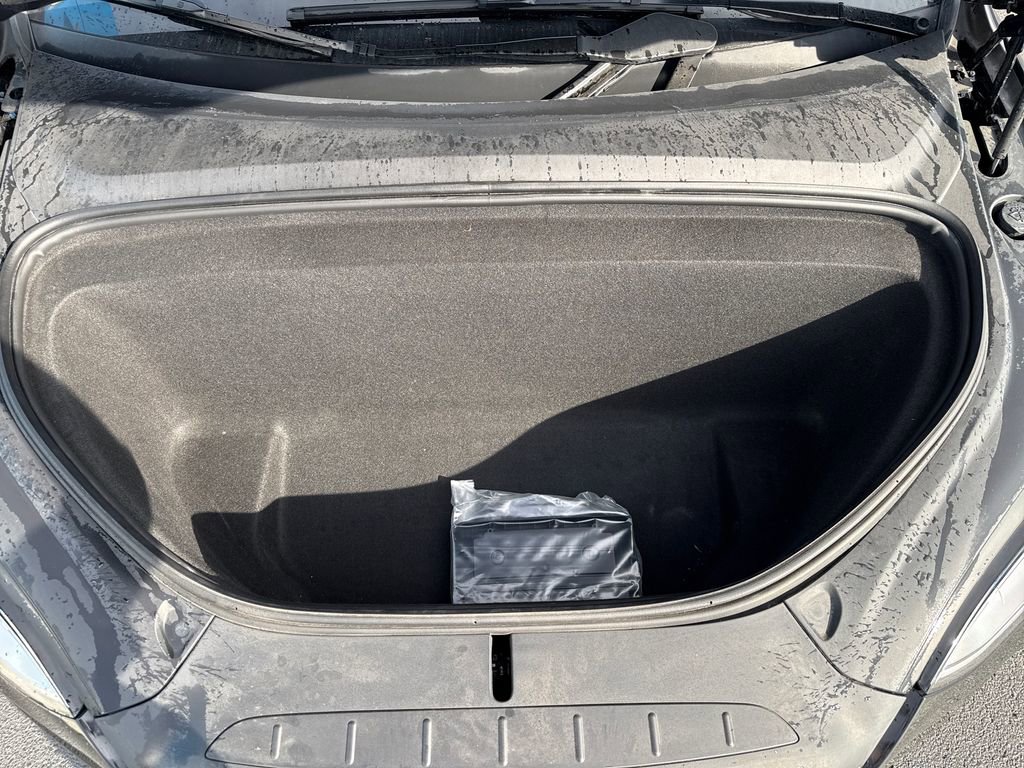 Used 2023 Tesla Model X AWD/4WD image 25