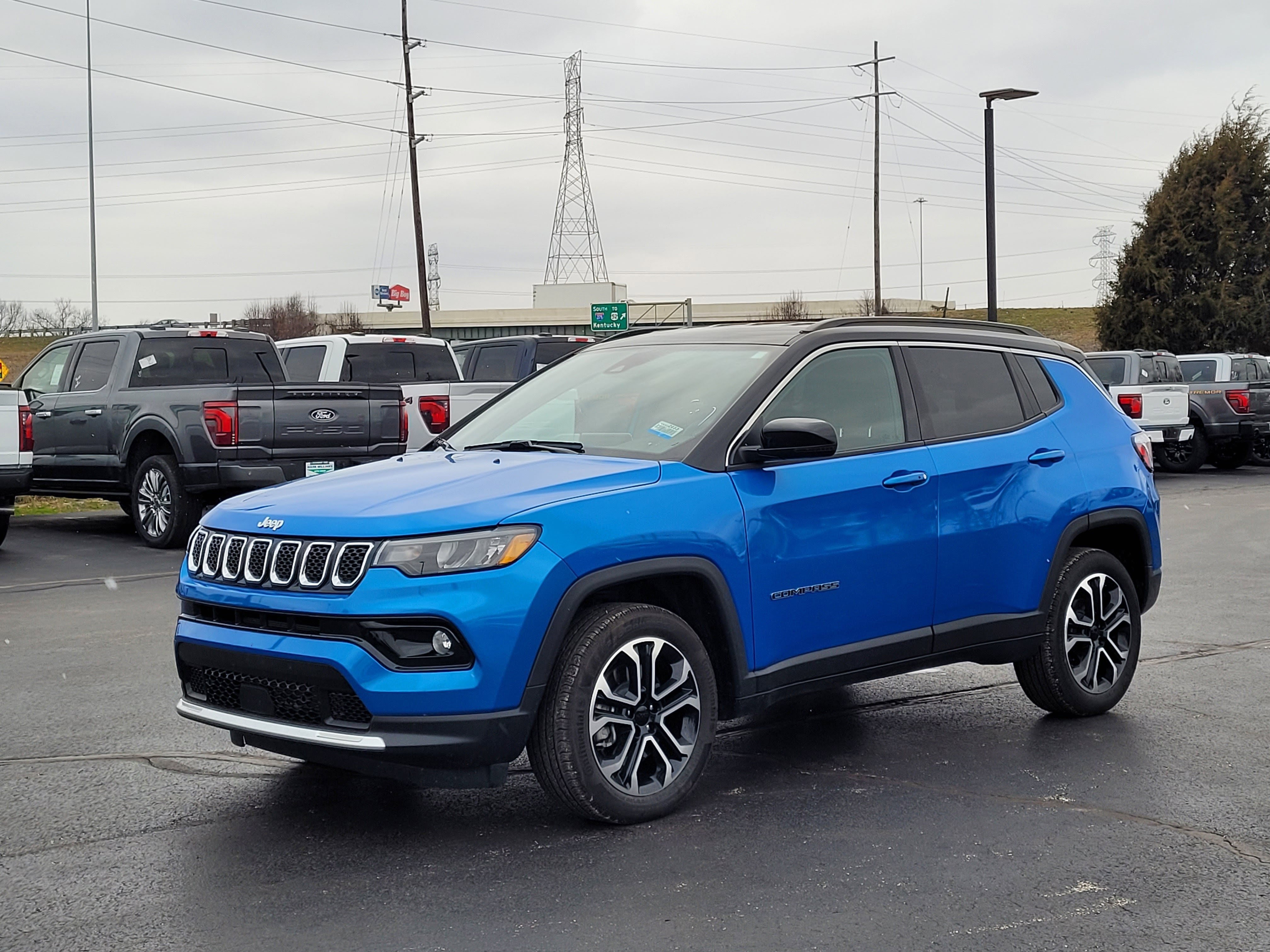 Used 2024 Jeep Compass Limited image 8