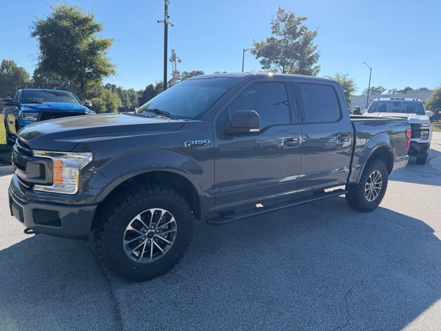 Used 2018 Ford F150 XLT w/ Equipment Group 302A Luxury AWD/4WD image 9