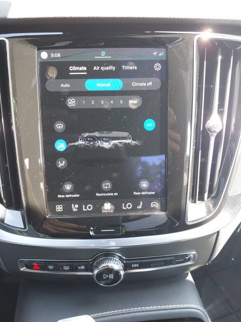 Certified 2024 Volvo S60 T8 Plus w/ Climate Package AWD/4WD image 22