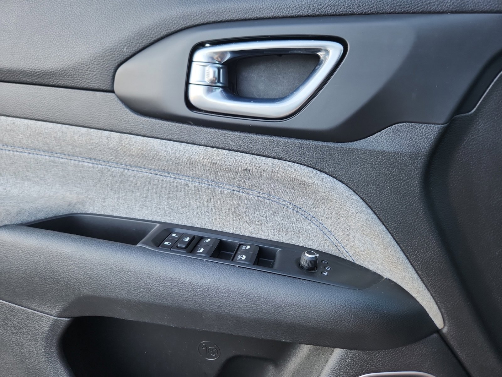 Used 2022 Jeep Compass Latitude image 14