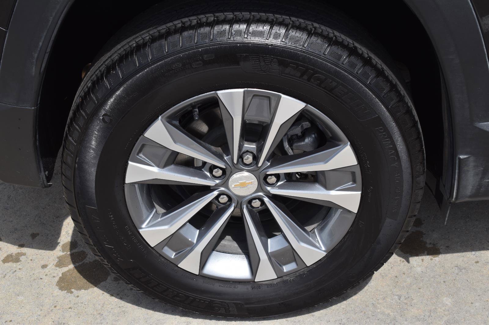 Used 2025 Chevrolet Equinox LT AWD/4WD image 14