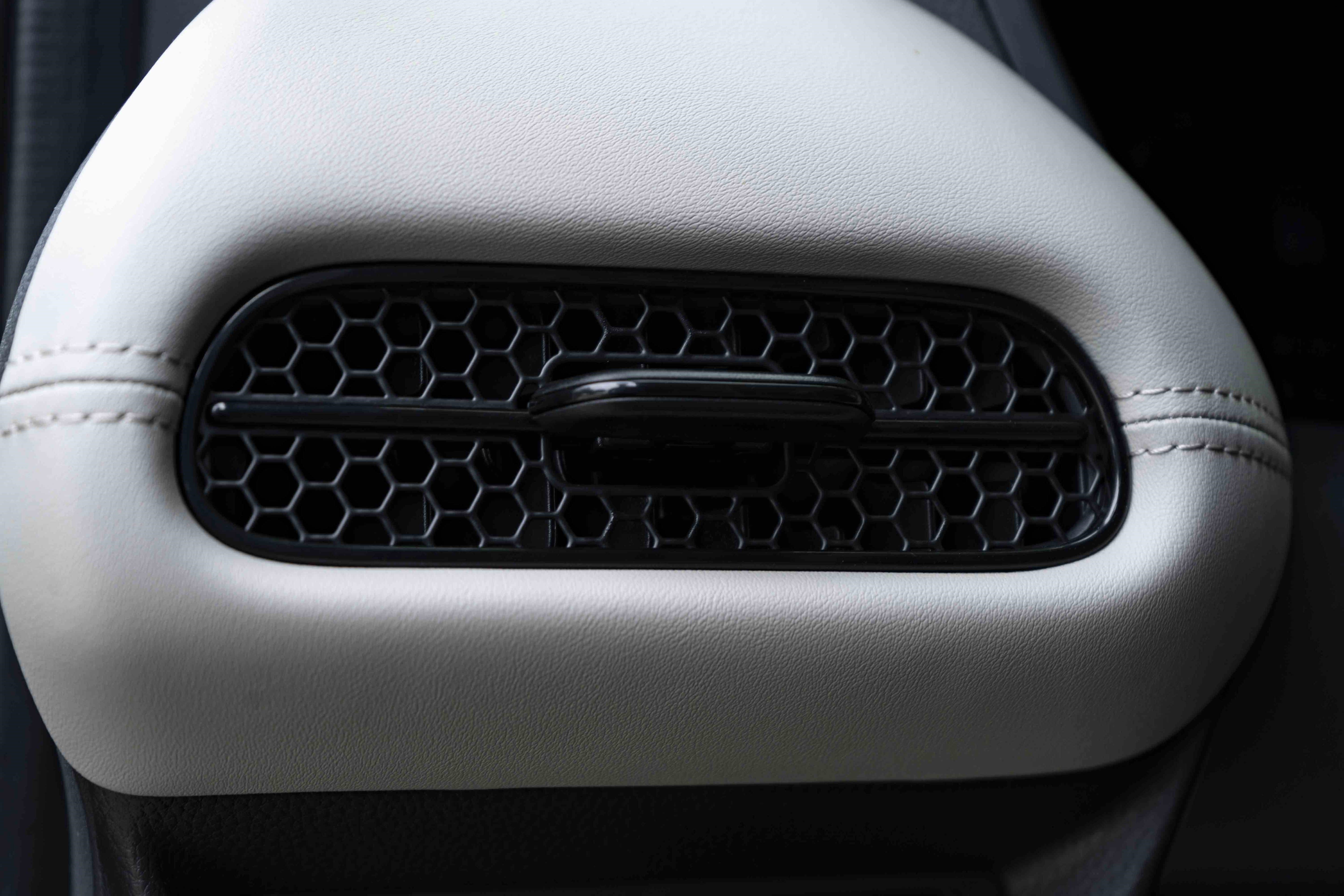 Used 2026 Honda HR-V LX image 39