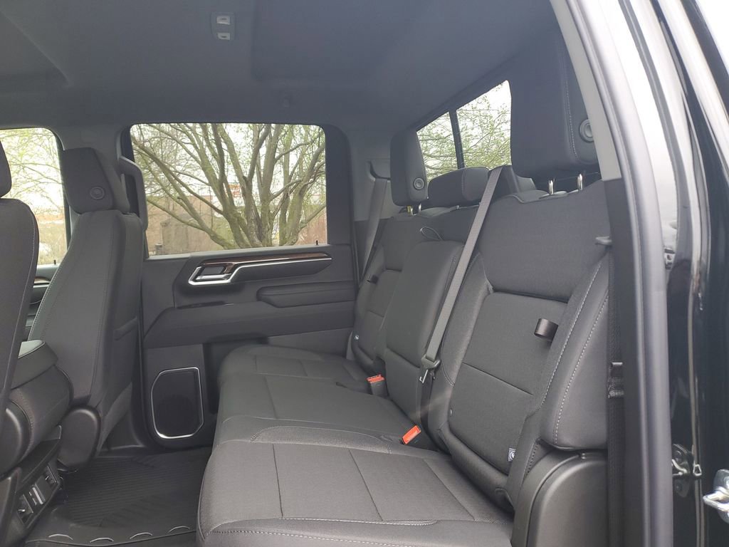 New 2026 Chevrolet Silverado 2500 LT w/ All Star Edition image 8