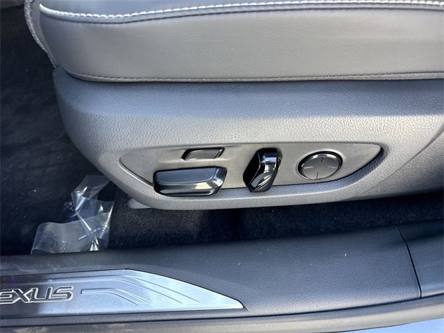 New 2026 Lexus RX 450h AWD image 12