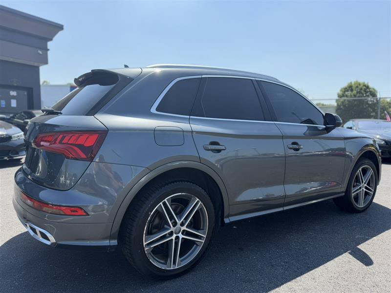 Used 2018 Audi SQ5 Premium Plus w/ Navigation Package AWD/4WD image 6
