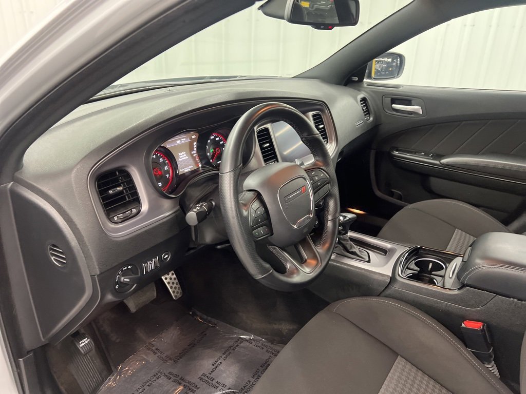 Used 2023 Dodge Charger R/T w/ Blacktop Package image 15