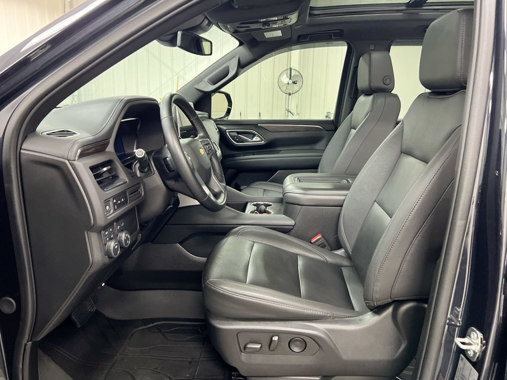 Used 2024 Chevrolet Tahoe LT AWD/4WD image 21