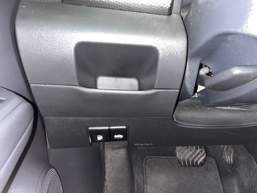 Used 2021 Nissan Kicks SV FWD image 56