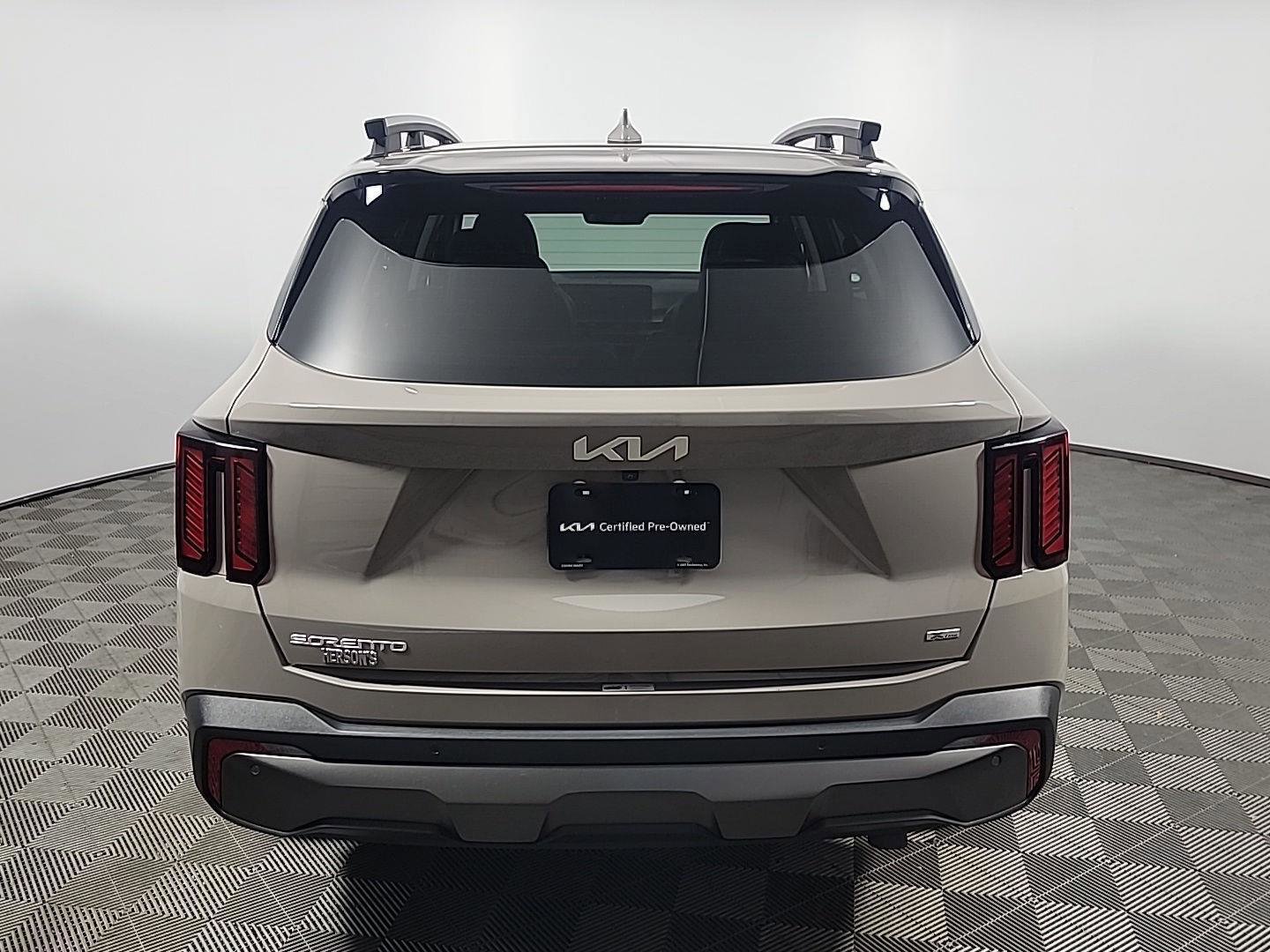 Used 2024 Kia Sorento X-Line EX image 5