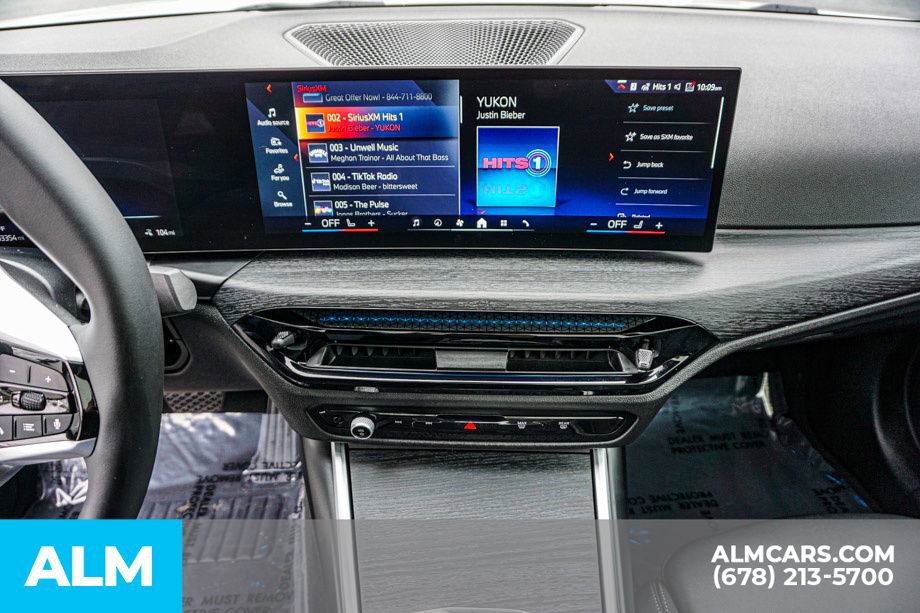 Used 2025 BMW i4 eDrive40 image 40