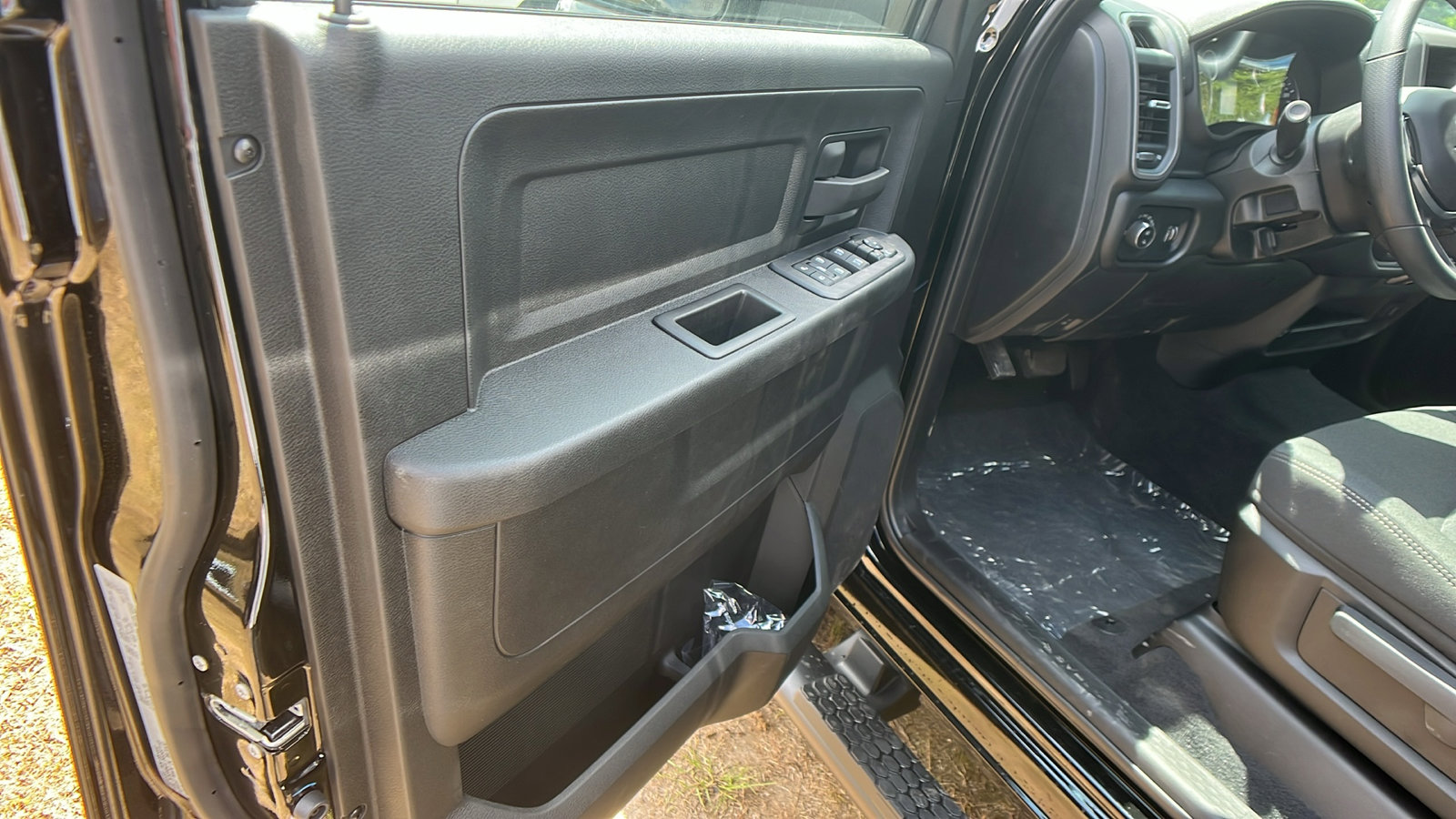 New 2025 RAM 2500 Tradesman image 14