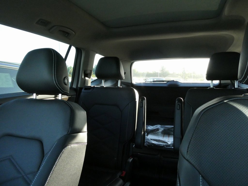 New 2026 Volkswagen Atlas SE image 40
