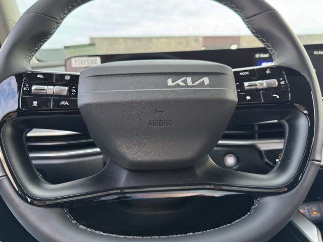 New 2026 Kia Sorento LX FWD image 11