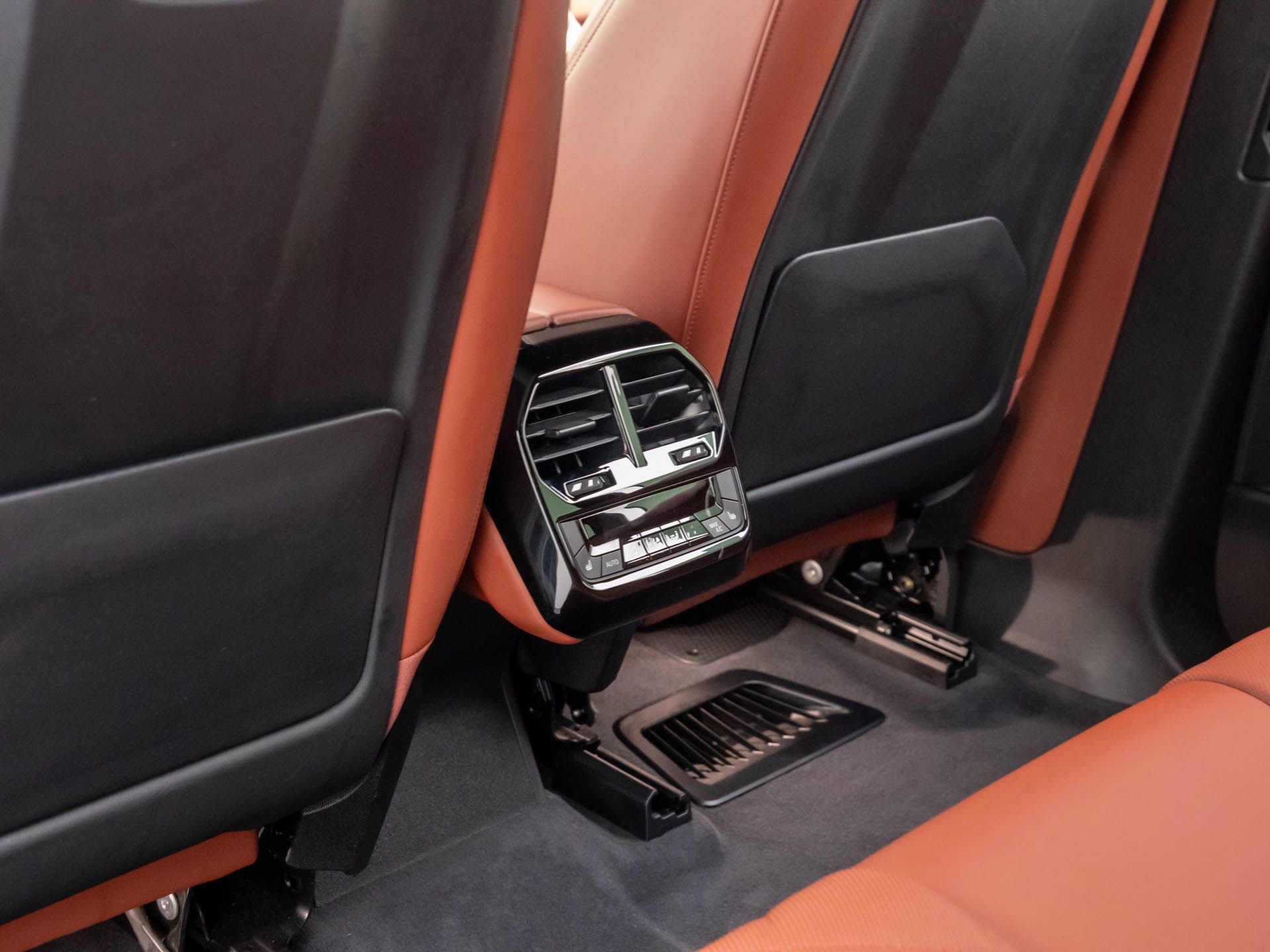 Certified 2023 BMW iX M60 w/ Executive Package image 19