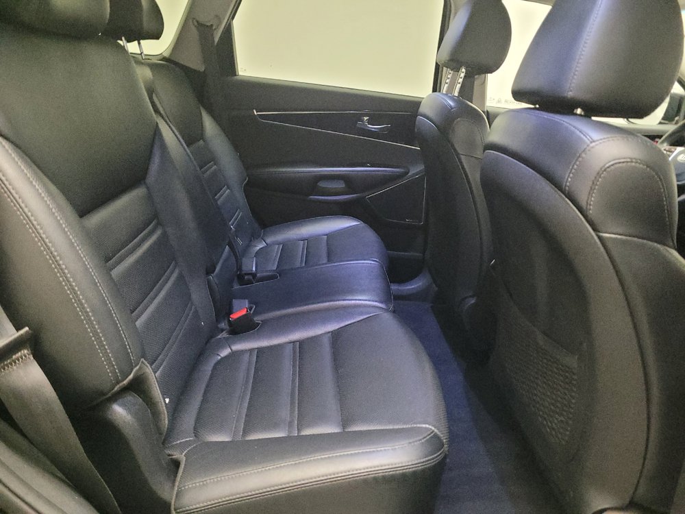 Used 2020 Kia Sorento SX AWD/4WD image 19