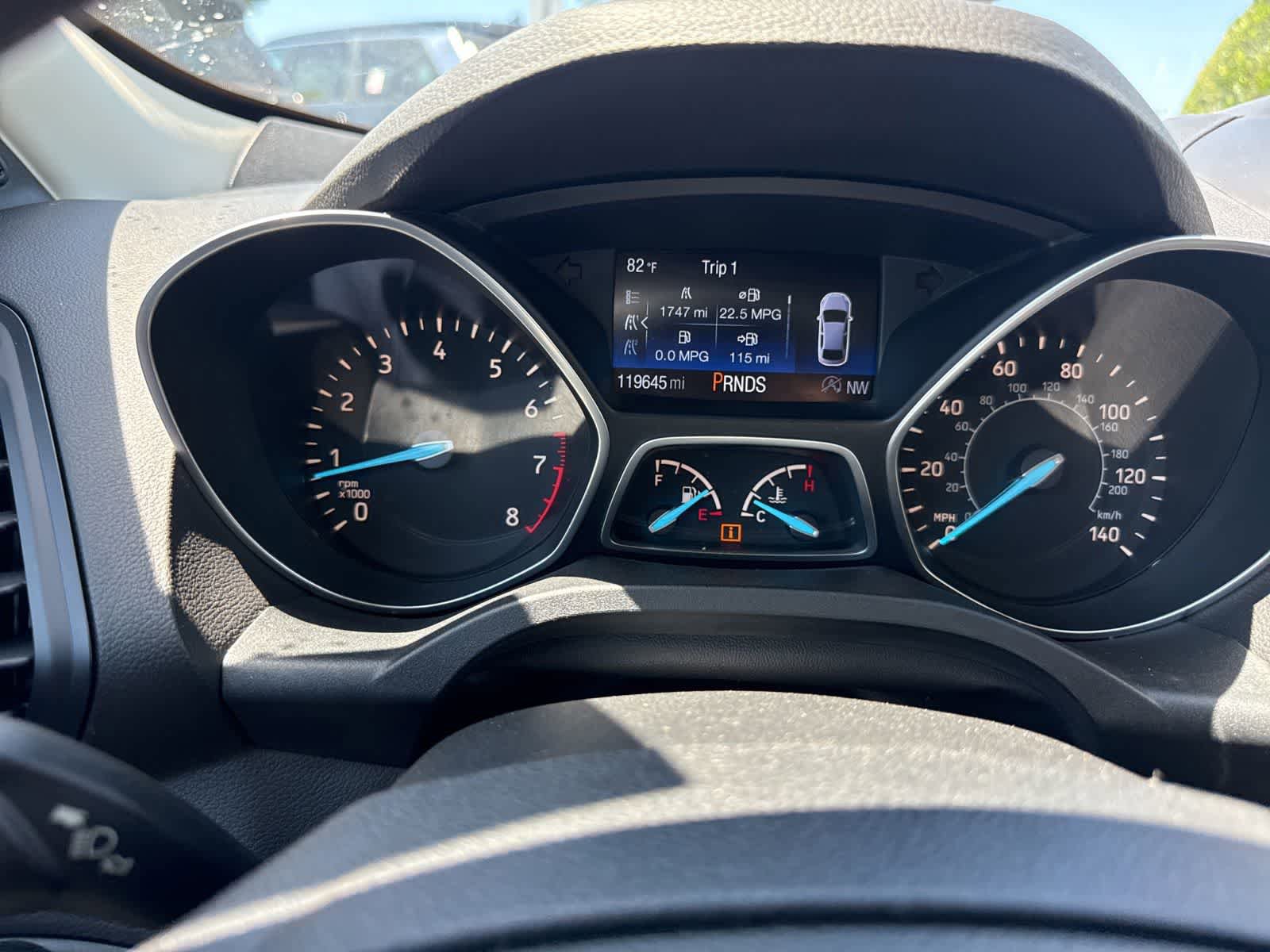 Used 2017 Ford Escape SE w/ Equipment Group 201A FWD image 24