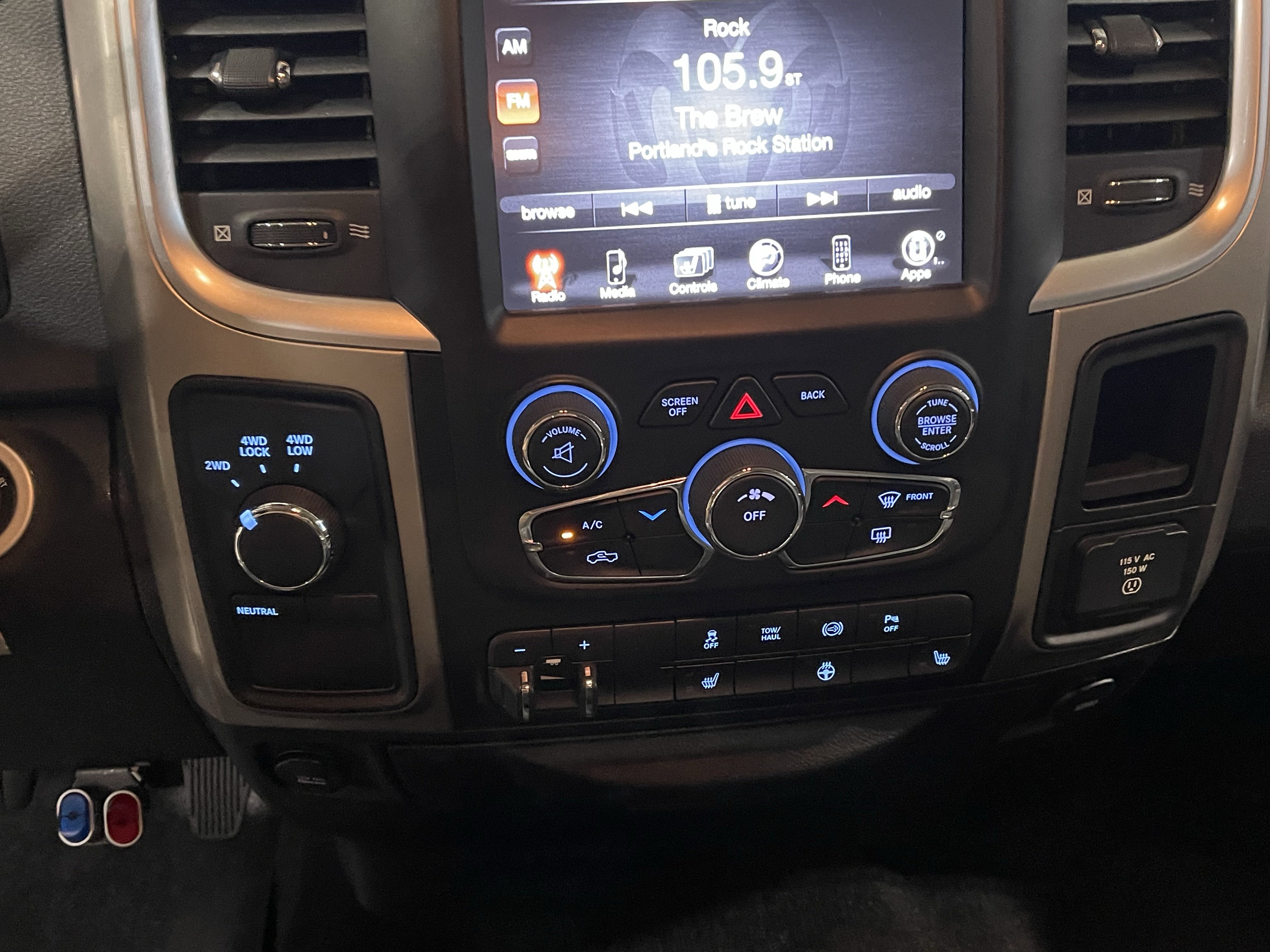 Used 2013 RAM 3500 Big Horn AWD/4WD image 24