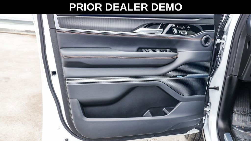 New 2025 Jeep Grand Wagoneer Series III w/ Quick Order Packagew 28T image 23