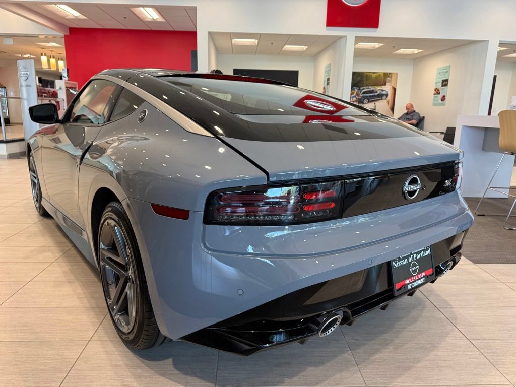 New 2026 Nissan Z Sport w/ Floor Mat Package RWD image 8