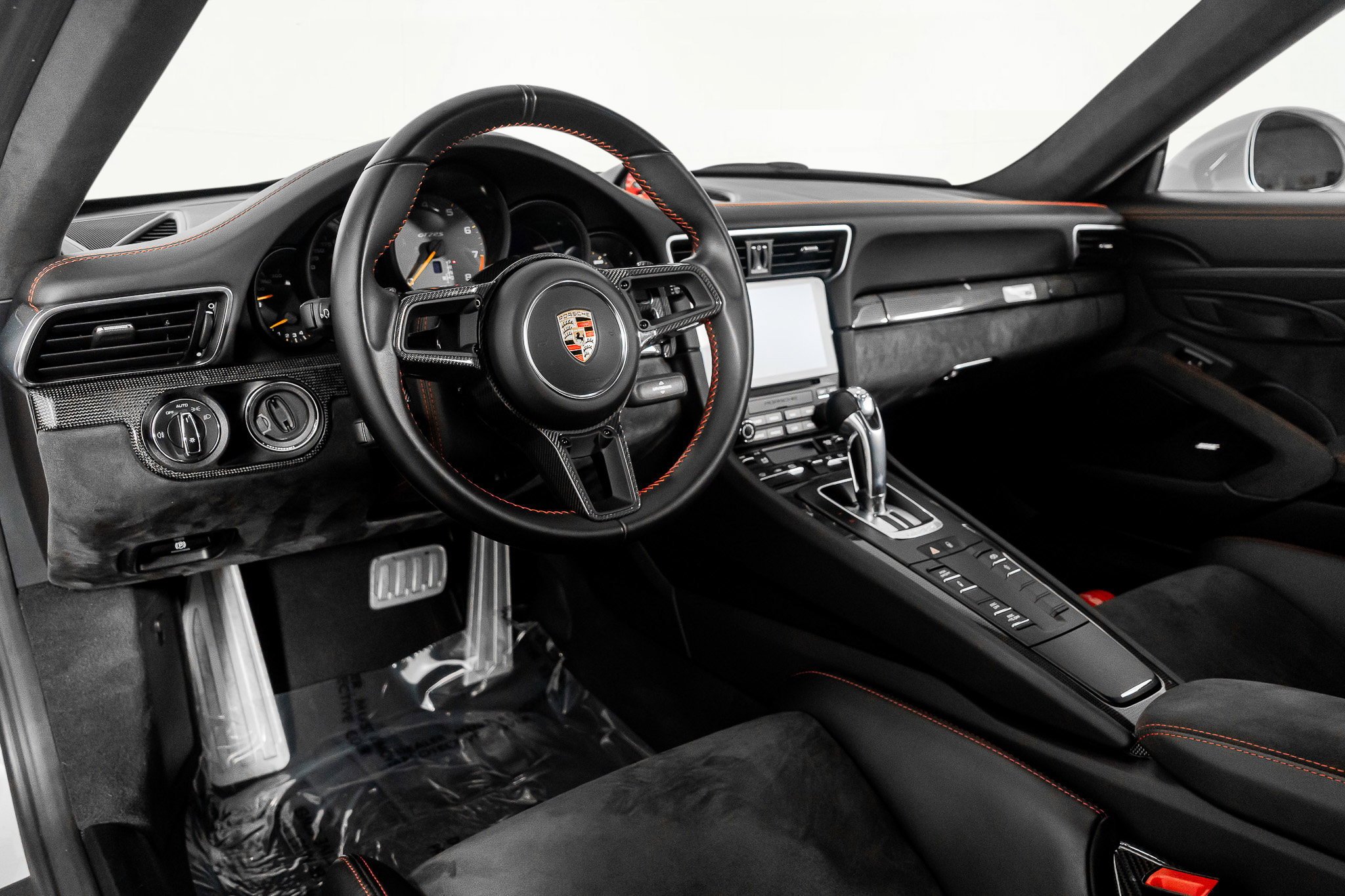 Used 2018 Porsche 911 GT2 RS w/ Weissach Package image 2