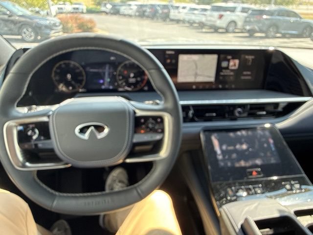 Certified 2026 INFINITI QX80 4WD w/ Sport Exterior Package image 8