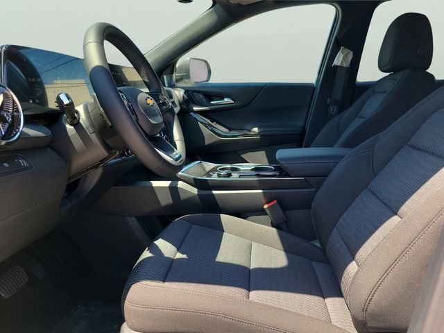 New 2026 Chevrolet Equinox LT w/ Safety and Technology Package image 35