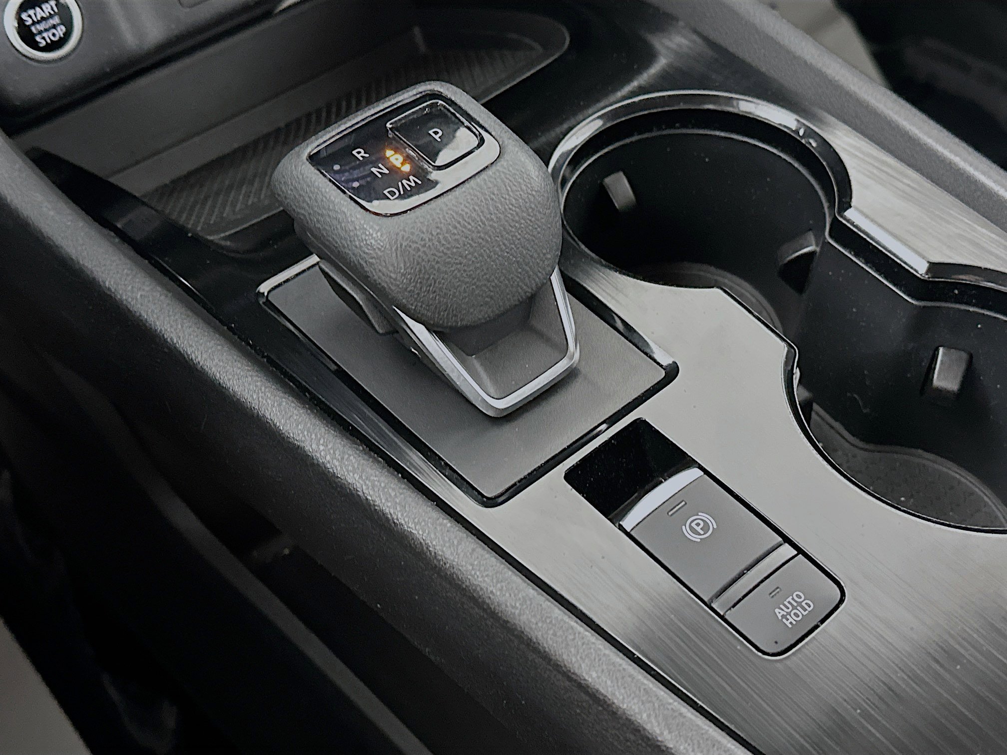 Used 2023 Nissan Rogue SV image 16