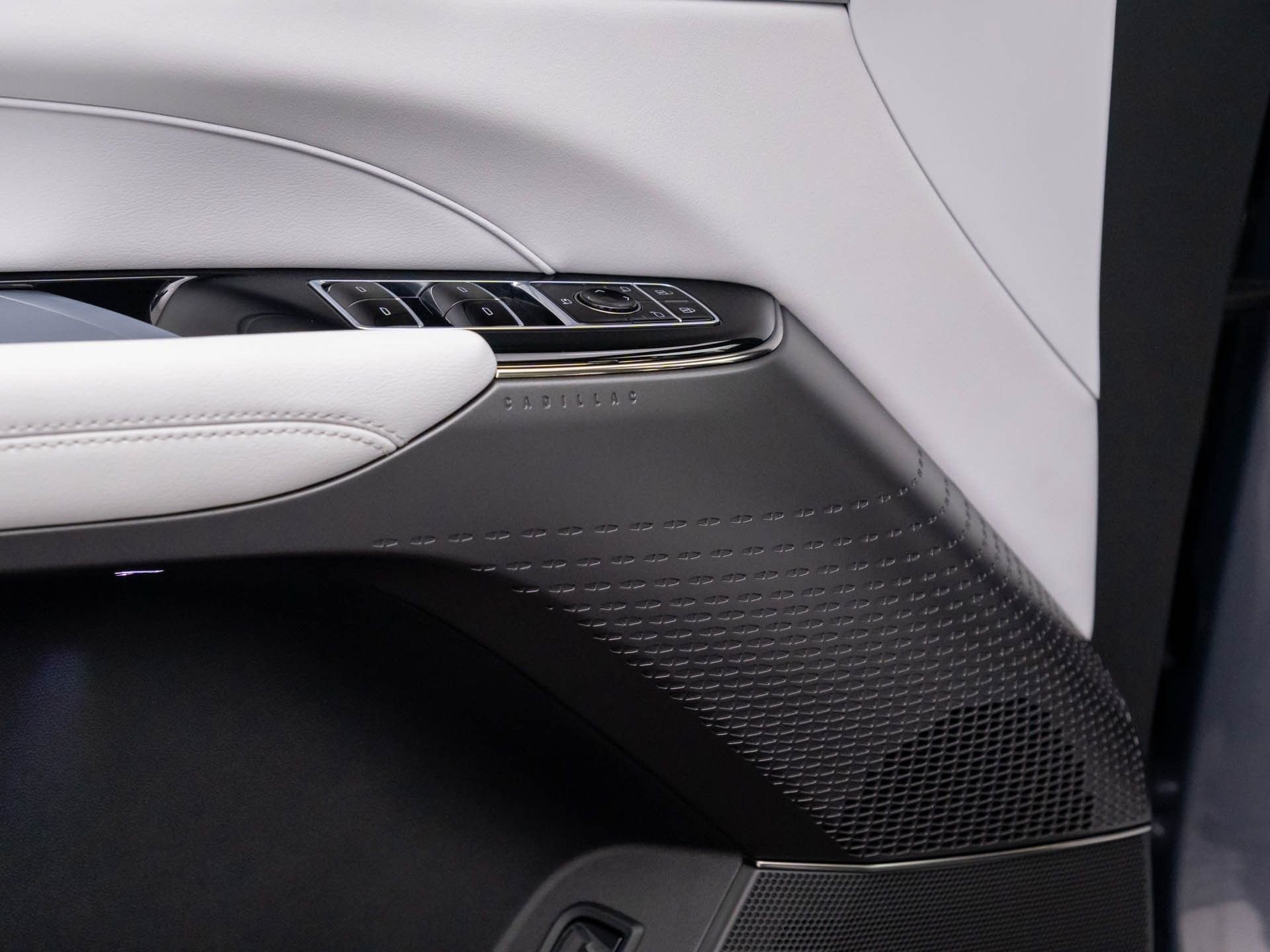 New 2026 Cadillac Lyriq Luxury image 17