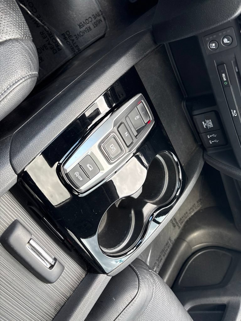Used 2016 Honda Pilot Elite image 22